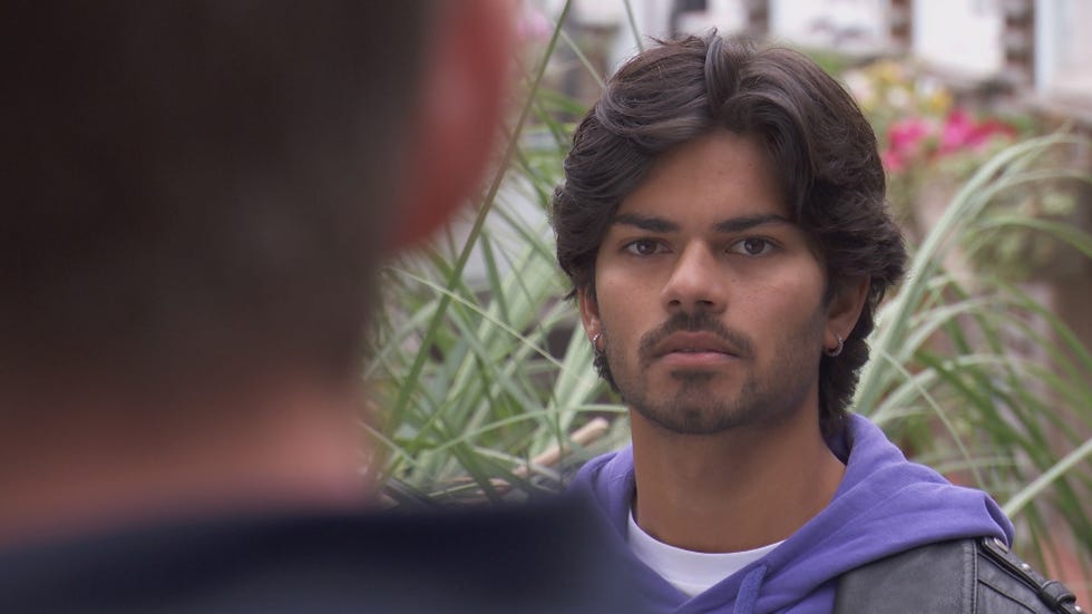 embargo 25112025 dillon ray in hollyoaks