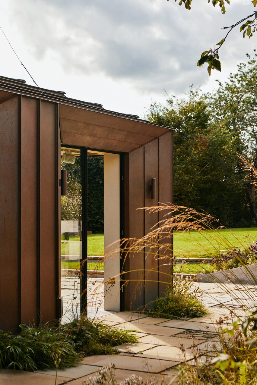 Alex Jackson adds copper extension to Hops House in West Sussex