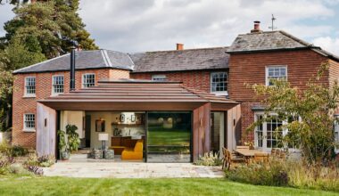 Jackson Design Studio adds copper extension to Hops House in West Sussex