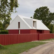 House Comet by Gaiss