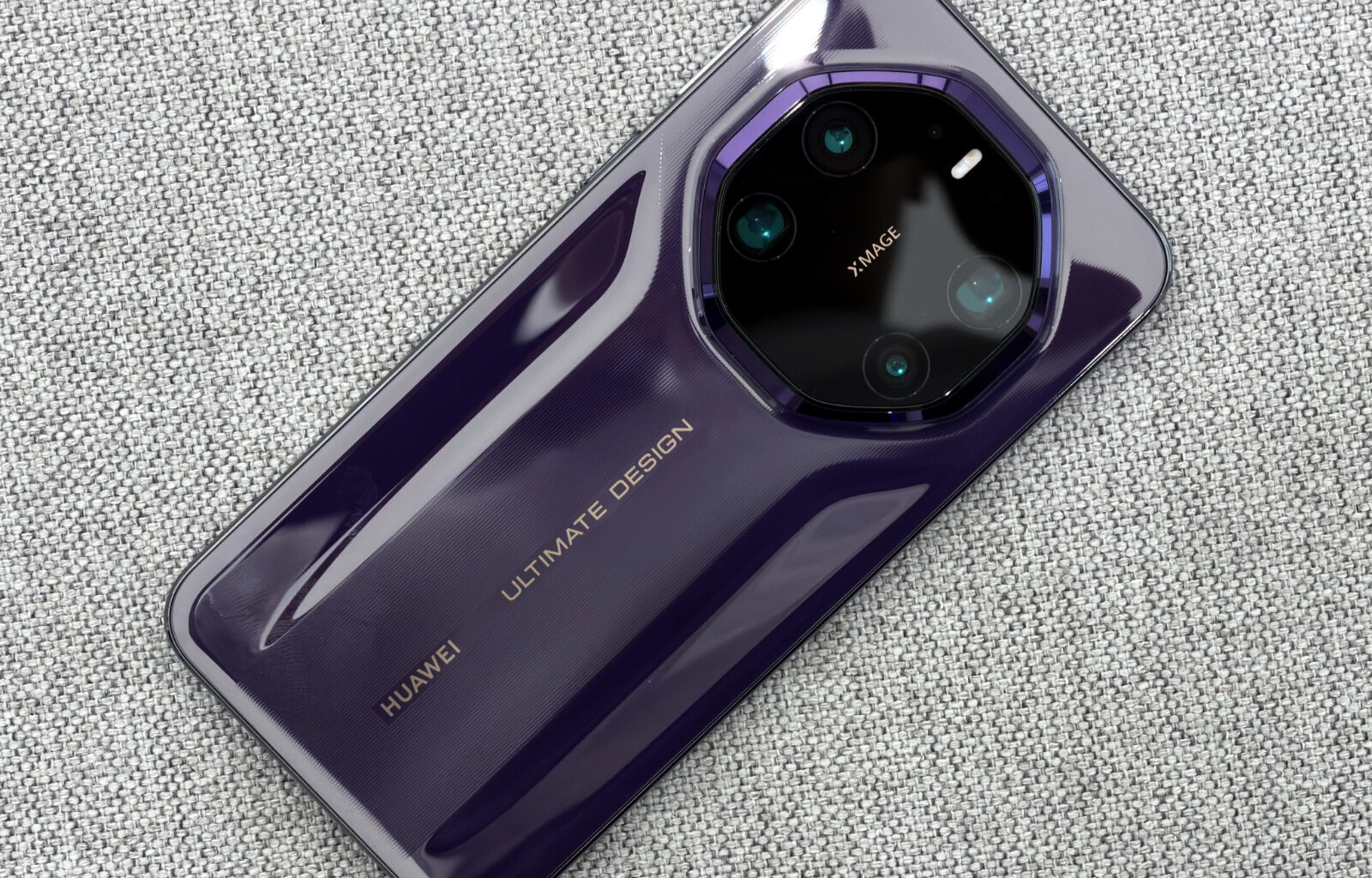 Huawei launches new ultra-premium smartphone with special design