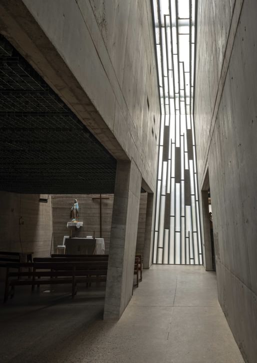 The 2025 World Building of the Year winner The Holy Redeemer Church and Community Center of Las Chumberas by Fernando Menis. Image: © Hisao Suzuki