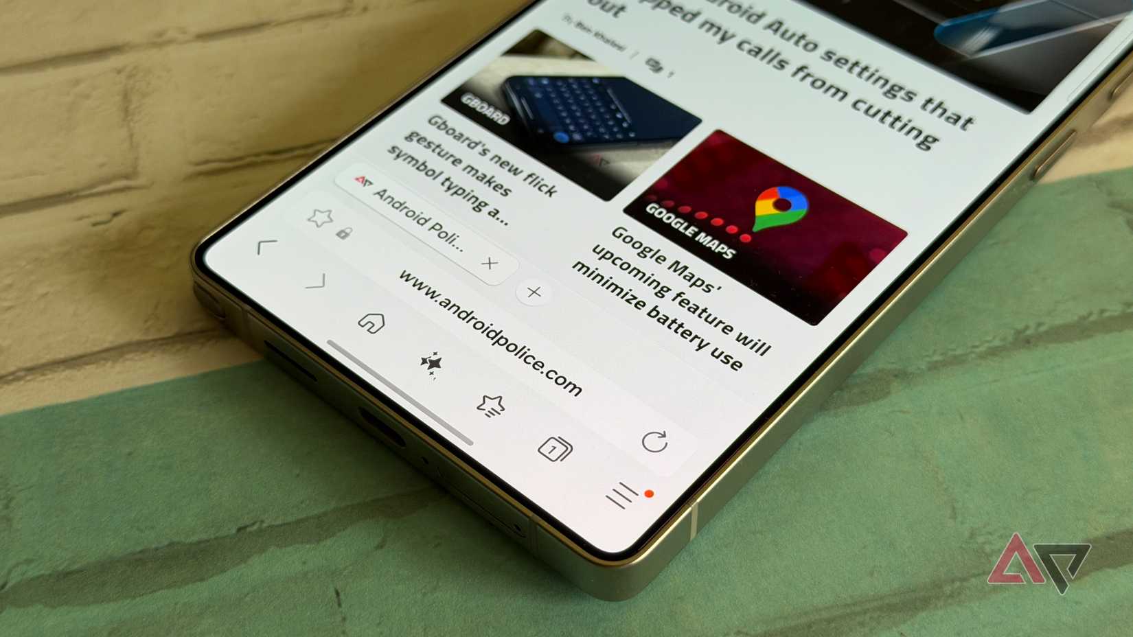 Android Police site display on the Samsung Internet browser
