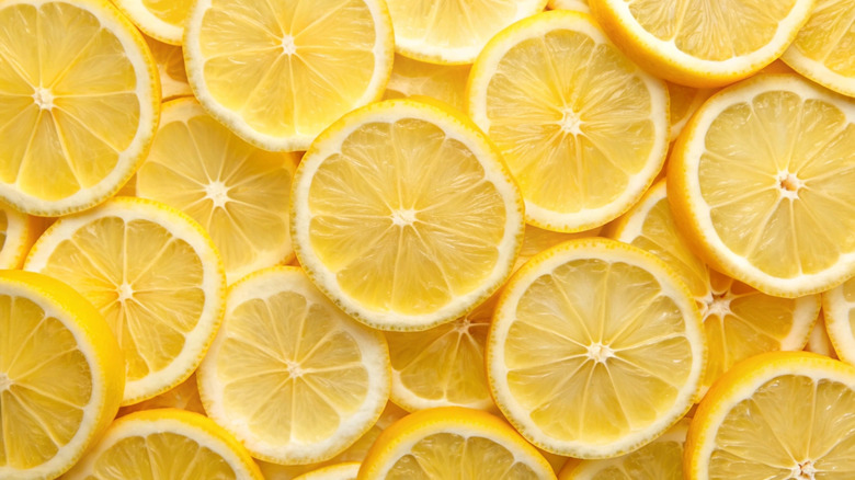 Pile of lemon slices