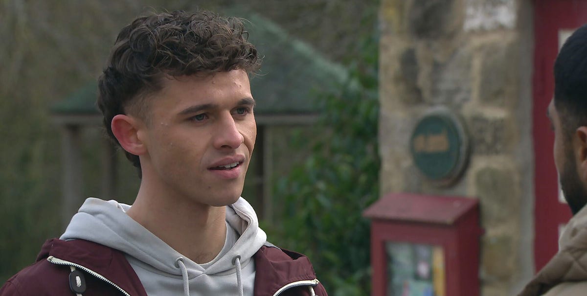 Emmerdale friendship shattered as secret £15,000 plan for Jacob revealed