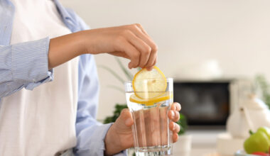 6 Benefits Of Drinking Lemon Water Every Day