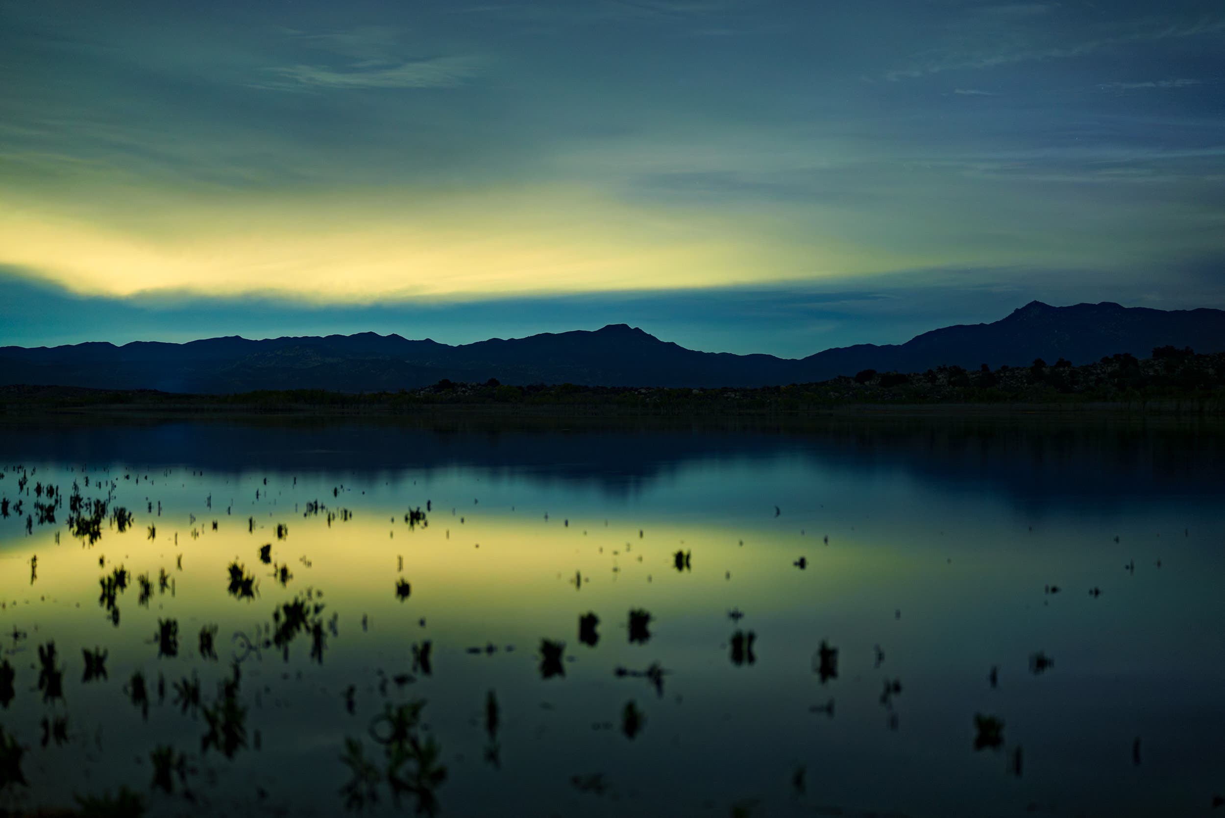 Lake Henshaw, San Diego Northern Lights