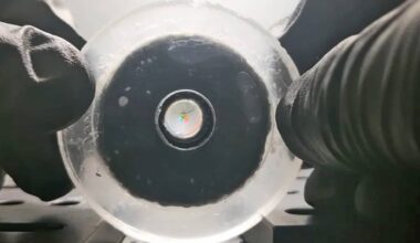 Lens mimics human eyes to give robots a better view