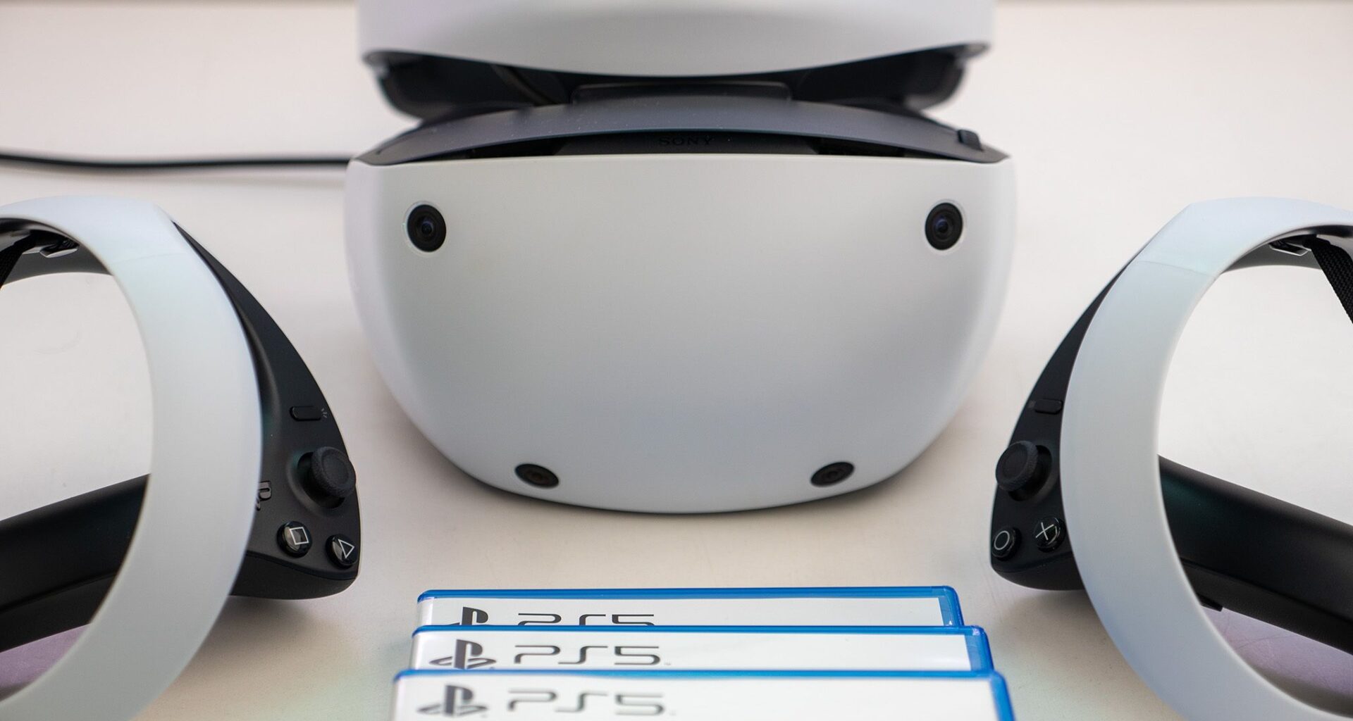 The PlayStation VR2 is HALF THE PRICE it launched at right now, and it still comes with Horizon Call of the Mountain for FREE