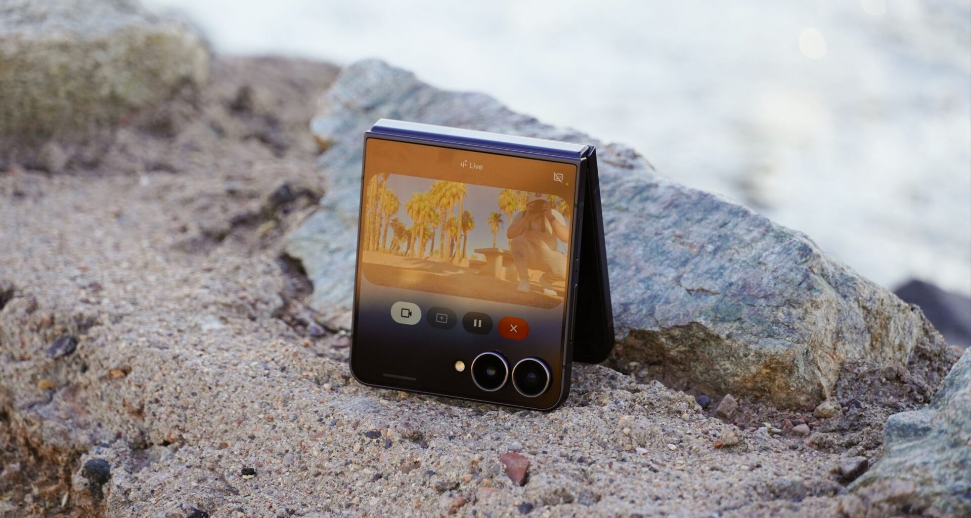 The best Black Friday Galaxy Z Flip 7 deal of the year just dropped from an unlikely source