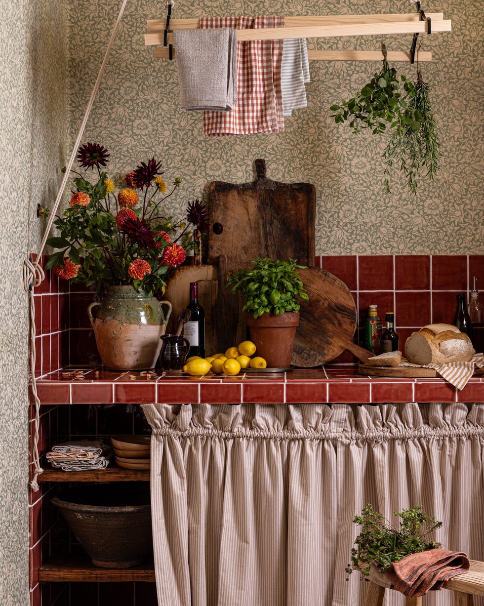 marlborough tiles rustic kitchen in earthy hues