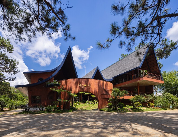 MA.DE Bistro / AN NAM Architecture - Exterior Photography, Garden