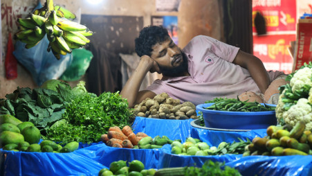 Poverty surged to 27.93% in 2025, up from 18.7% in 2022. Photos: Mehedi Hasan 
