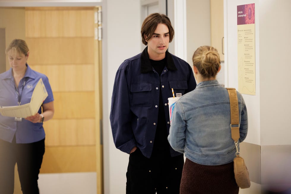 Max Ramsay and Holly Hoyland in Neighbours max ramsay and holly hoyland in neighbours