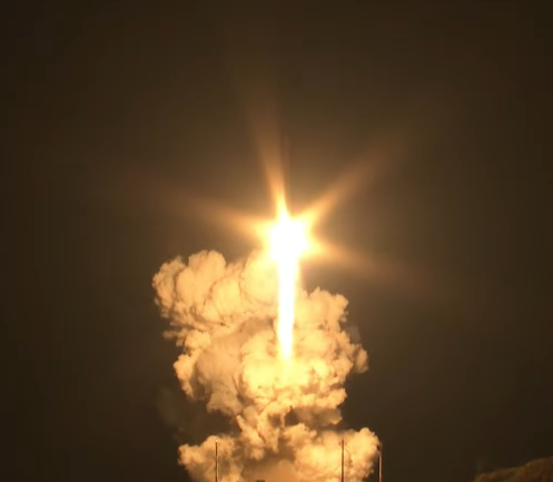 Korea launches the Nuri rocket from Naro Space Center in Goheung, South Jeolla Province on Thursday. (Screencaptured from Korea AeroSpace Administration's live streaming)