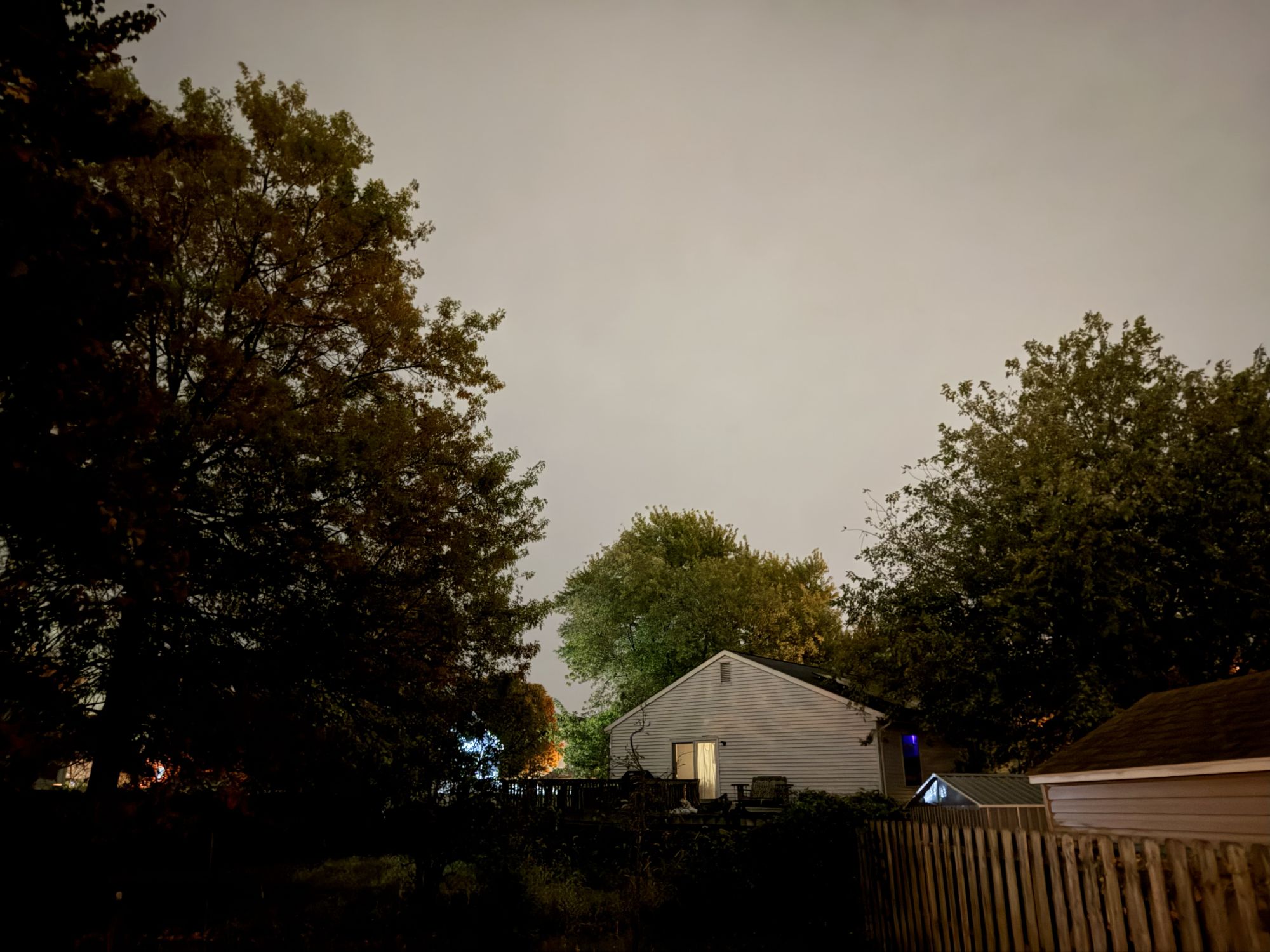 Apple iPhone 17 Pro Max low light sample.