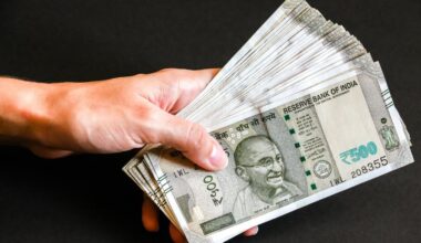 Are pensioners set to lose DA and Pay Commission benefits under Finance Act 2025? Here’s what PIB Fact Check says