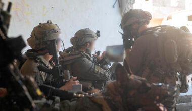 IDF expands iPhone-only policy after security review, leaving Android devices outside