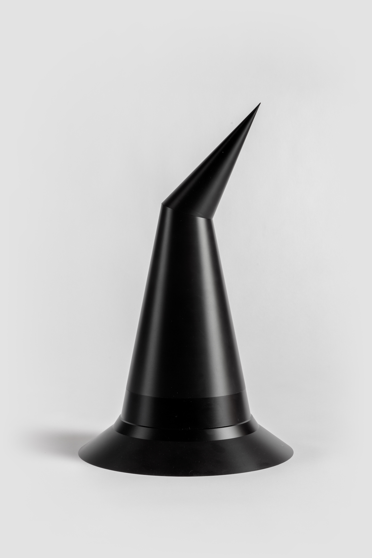 “No title (black witch hat),” 2018. (Photo: Joshua White)