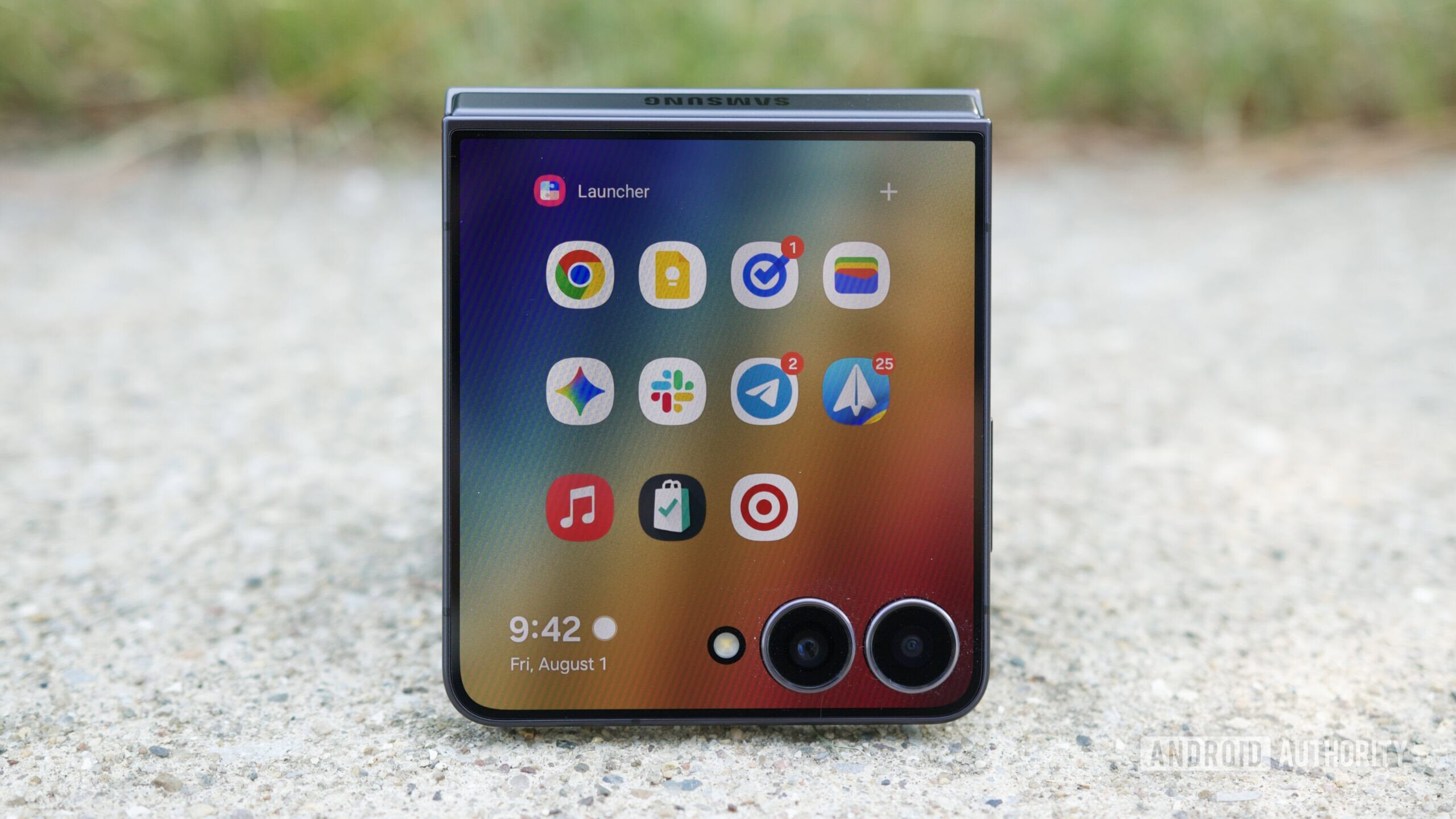 Good Lock app launcher on the Galaxy Z Flip 7 cover screen.