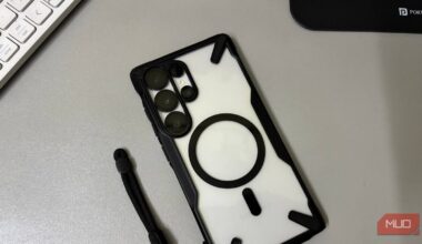 The new Samsung keyboard gestures make typing insanely fast