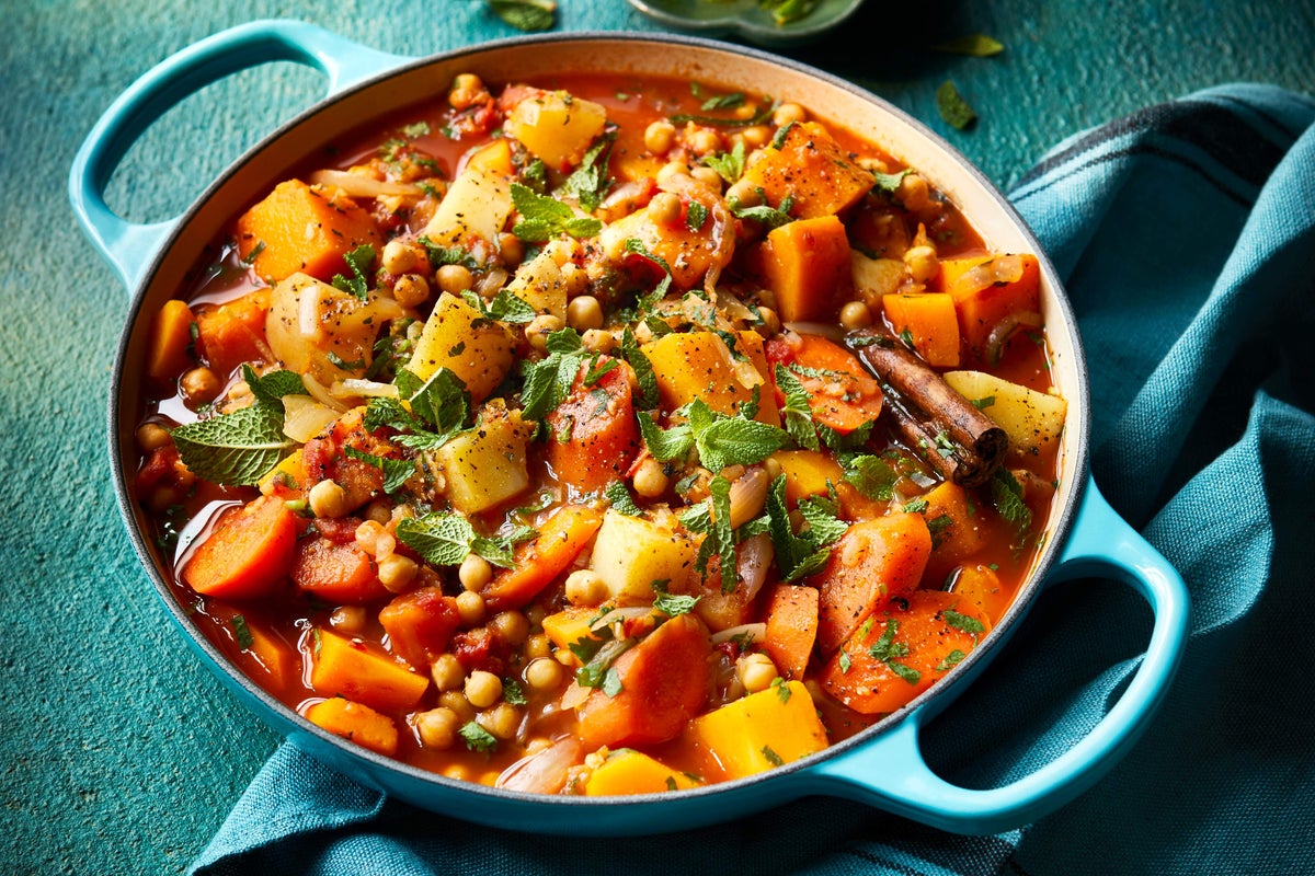 Slimming World’s best one-pot recipes for healthy winter comfort food