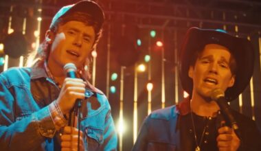 'SNL' Goes Country With 'I Miss My Ex's Dad' Song Sketch