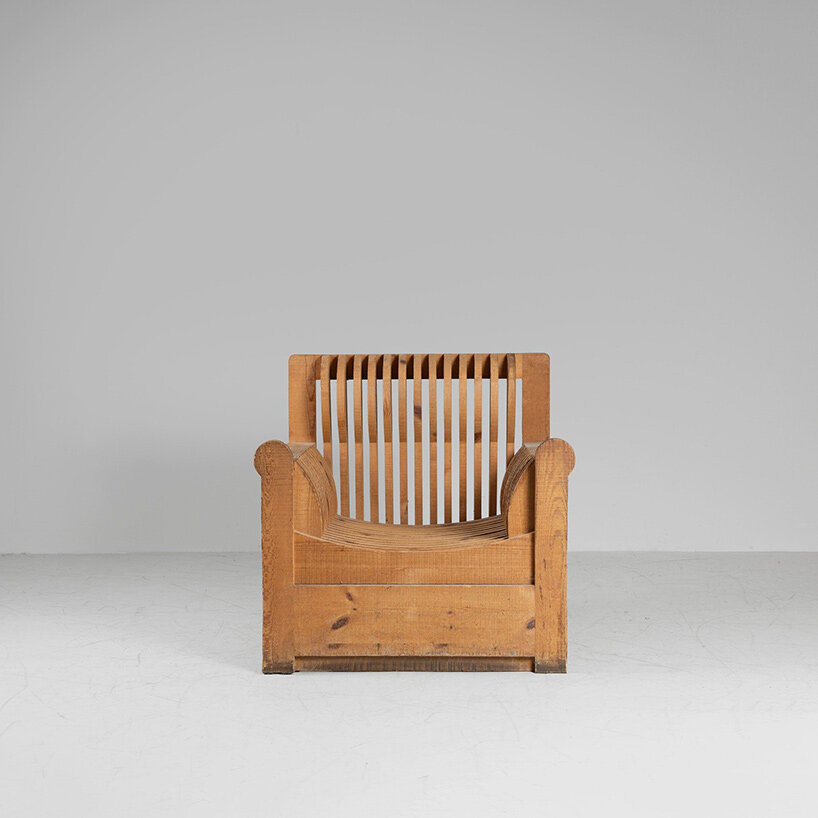 Poltrona serie 'Mobili nella Valle' (Armchair from the 'Furniture in the Valley' series), Mario Ceroli per Poltronova, Italia, 1972