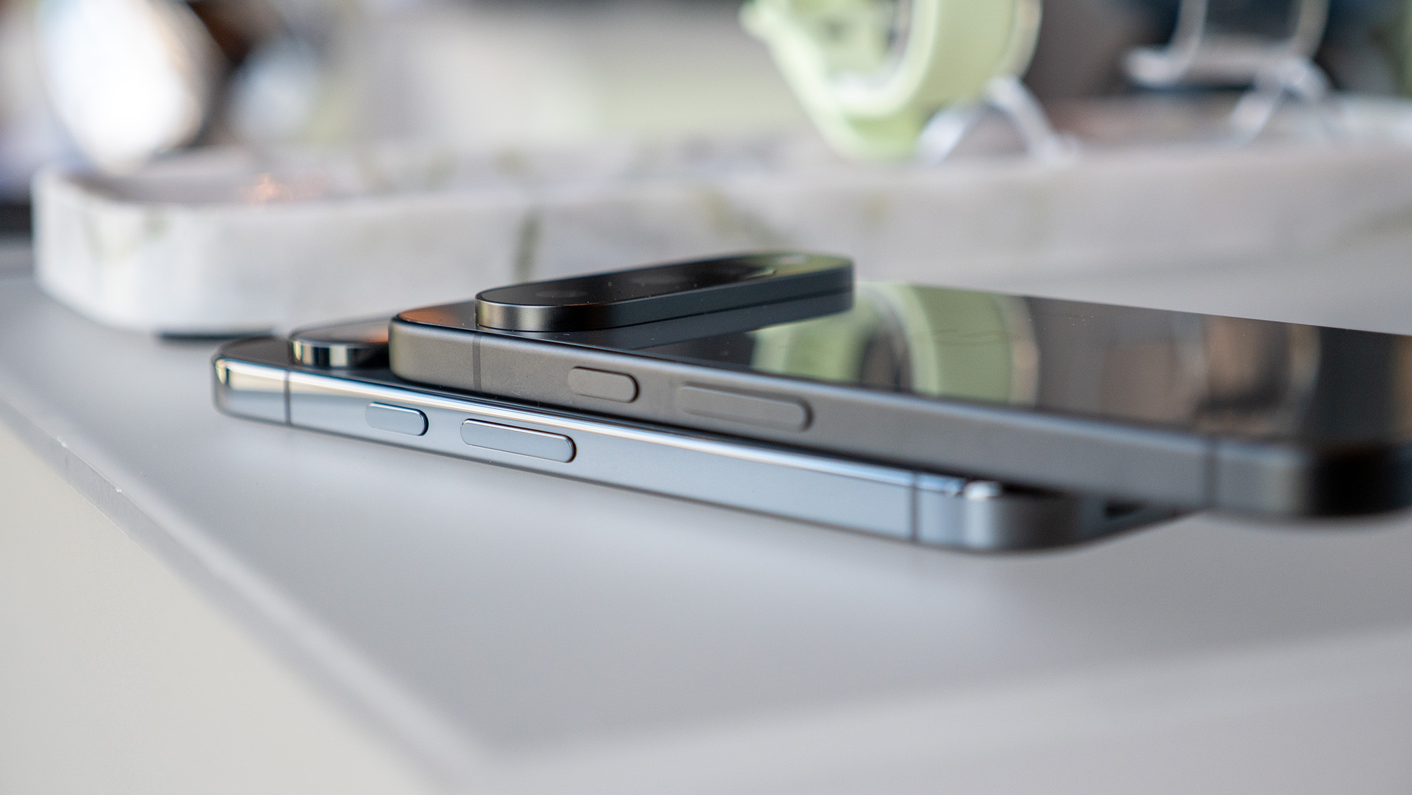 Comparing the obsidian colorsways of the Google Pixel 10 with the obsidian Google Pixel 10 Pro