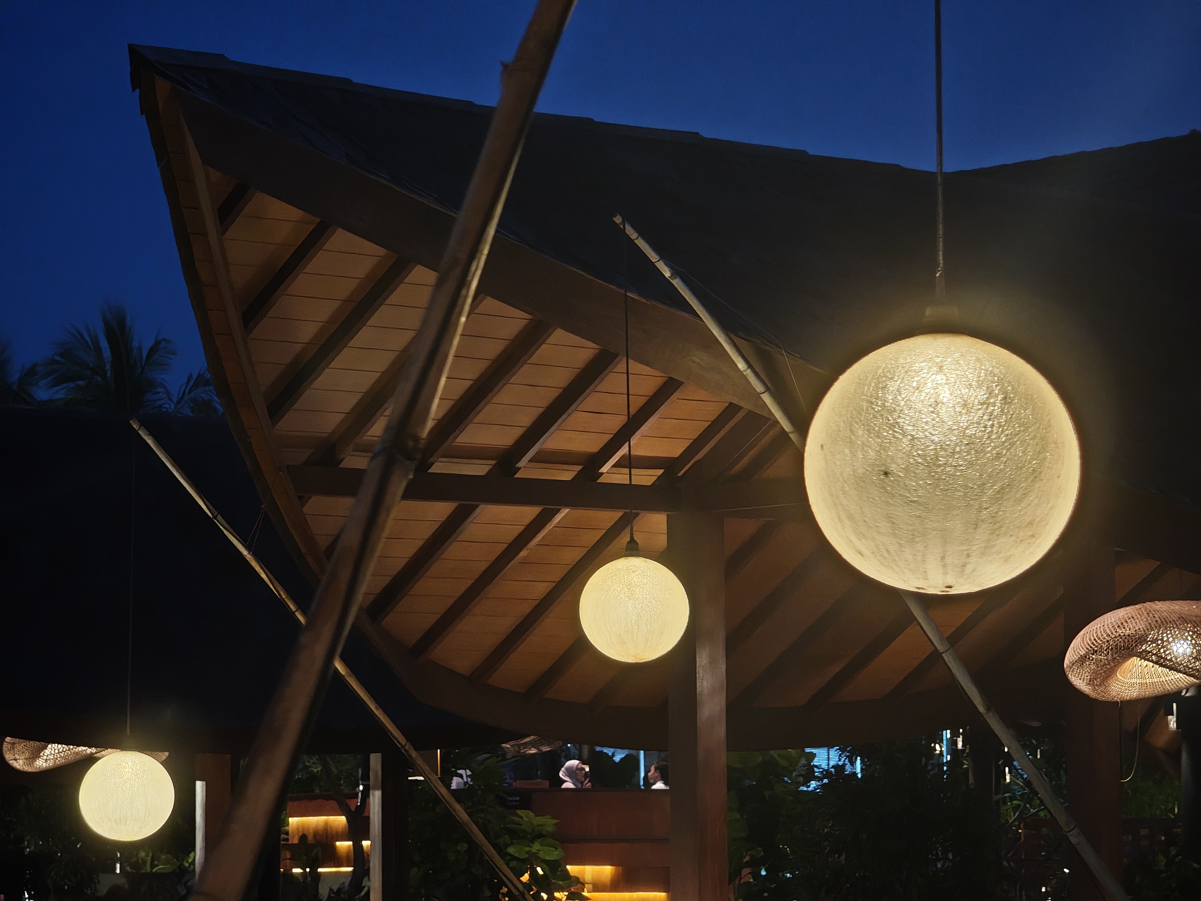 POCO F8 Ultra camera testing in Bali by Android Central