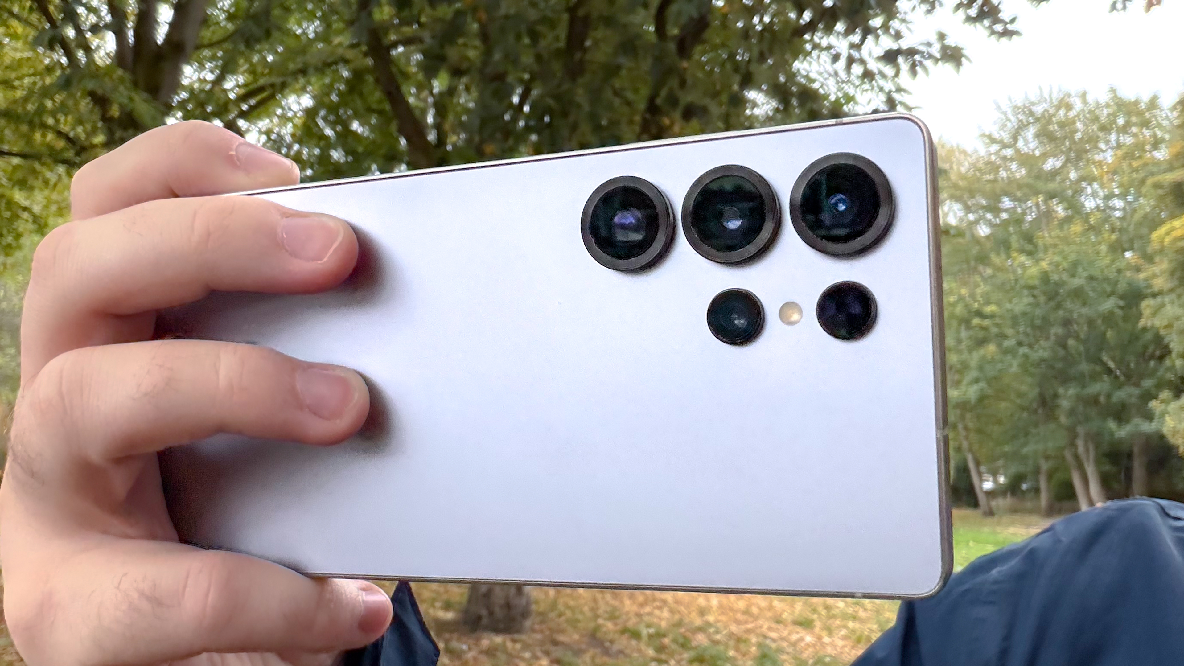 Galaxy S25 Ultra cameras, horizontally