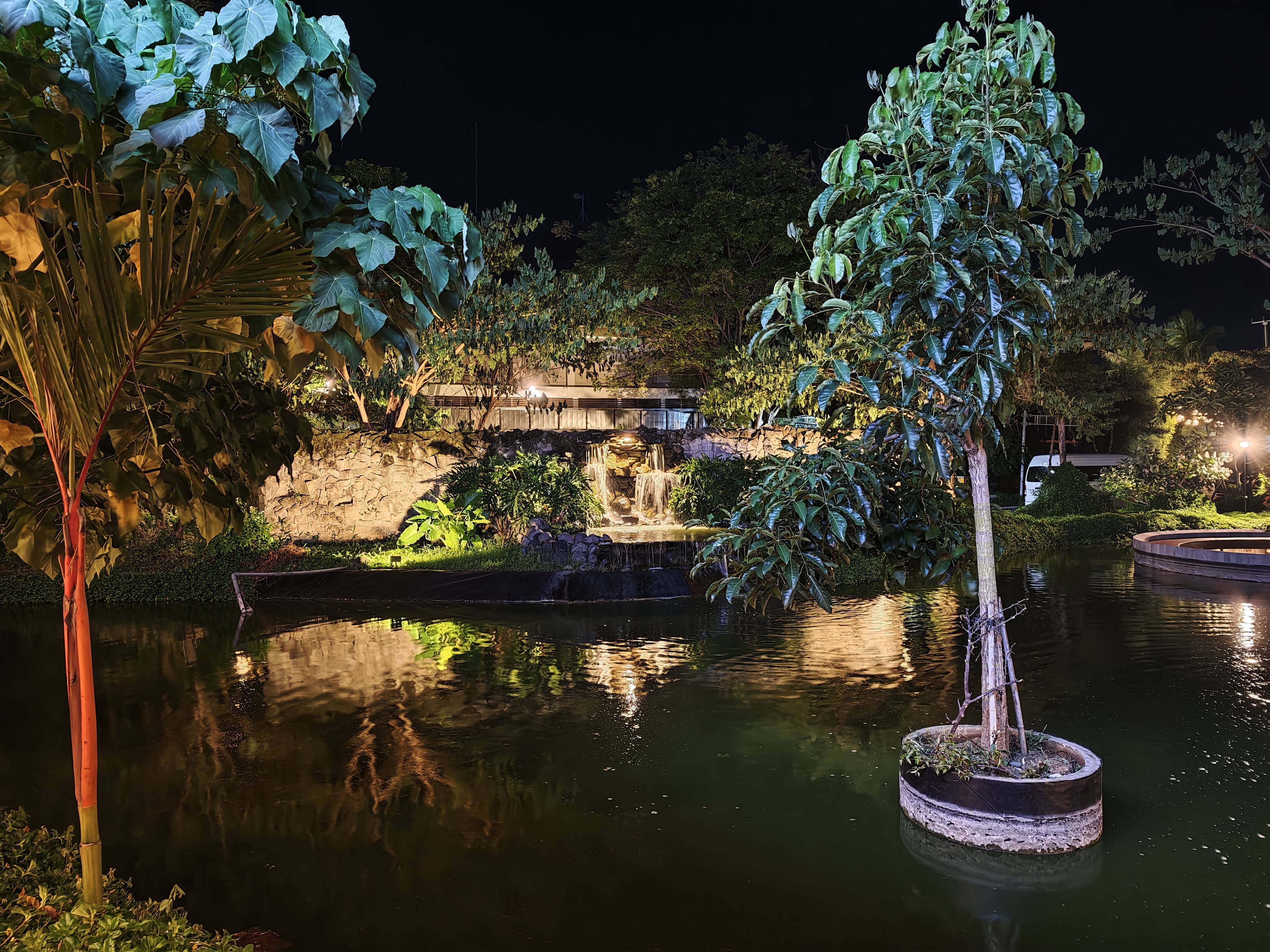 POCO F8 Ultra camera testing in Bali by Android Central