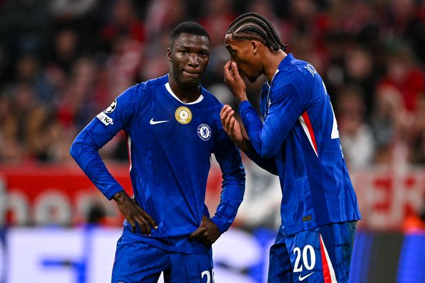 Joao Pedro (right) and Moises Caicedo (left)