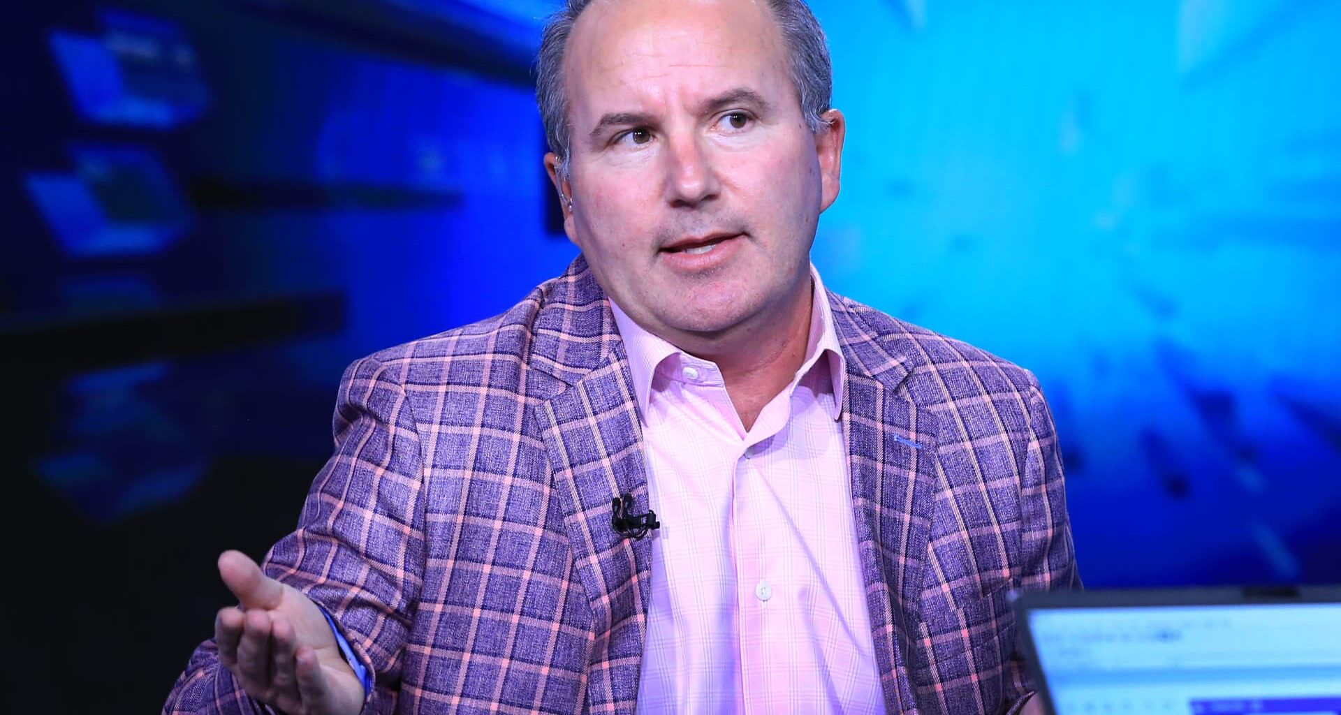 Dan Ives loves these 4 European tech companies