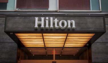This hotel stock is breaking out of a yearlong consolidation phase
