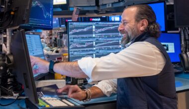 Stock market today: Live updates