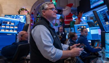 Stock market today: Live updates