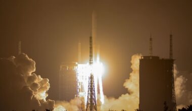 China's second attempt at completing a reusable rocket test fails