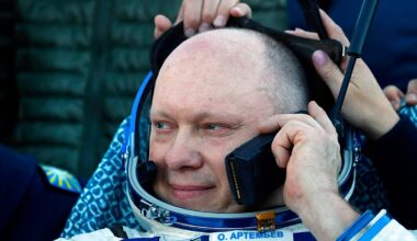 Russia replaces cosmonaut after alleged security breach at SpaceX facility
