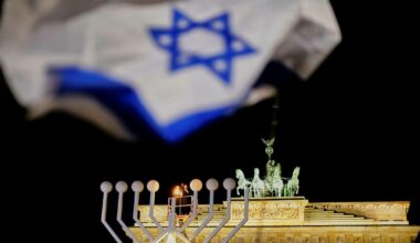 After the Deadly Attack at Bondi Beach, Israel Warns: Sydney Won't Be the Last Target