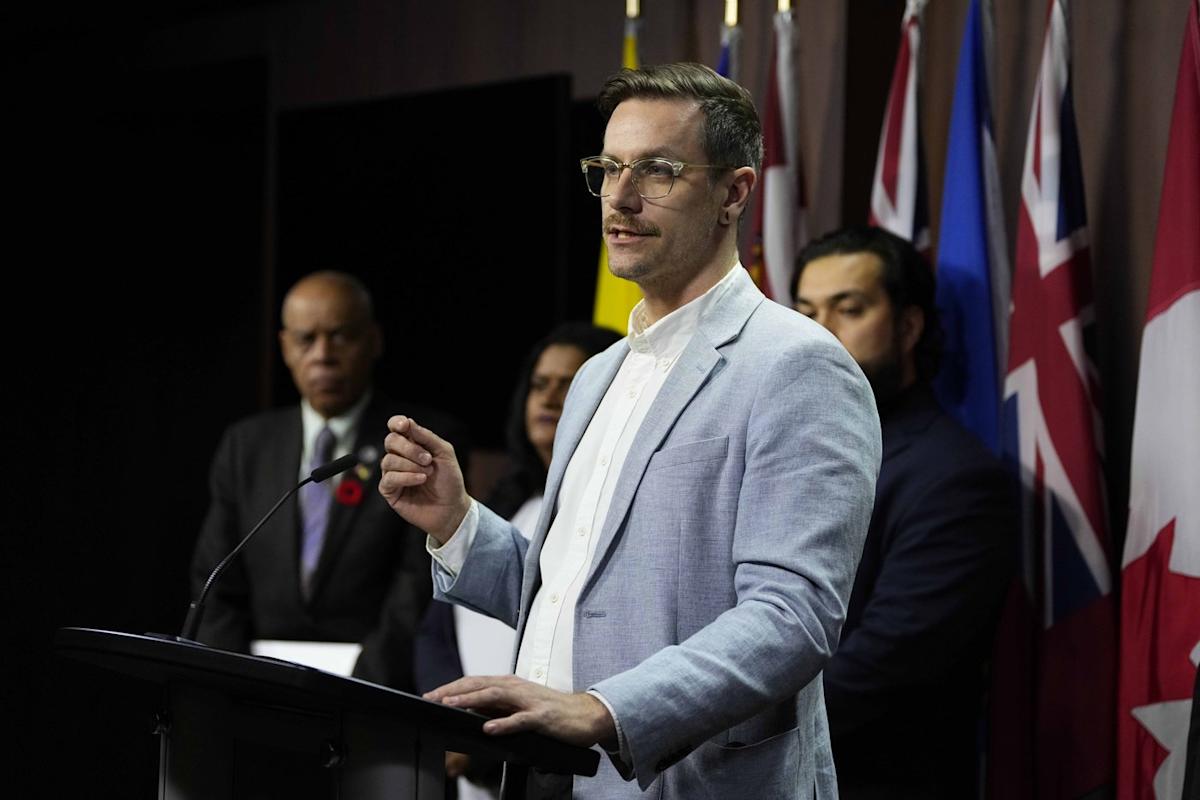 Union says funding early retirement plan through pensions would be 'borderline theft'