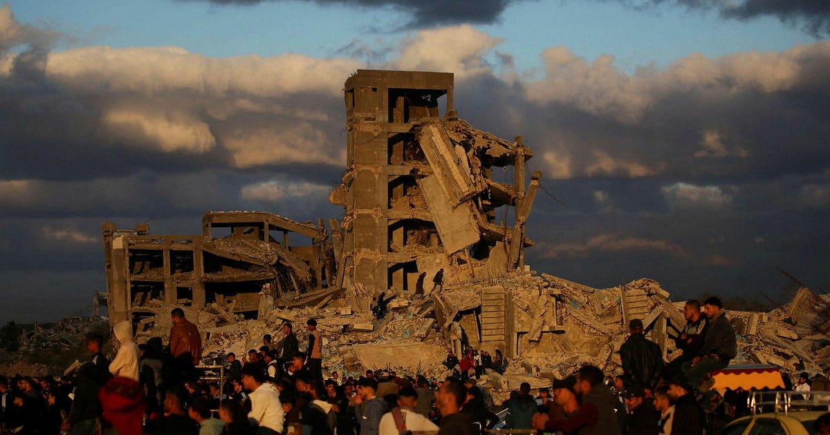 Israeli Strike on Gaza Shelter Kills Five, Hospital Chief Says; IDF: Incident Under Review