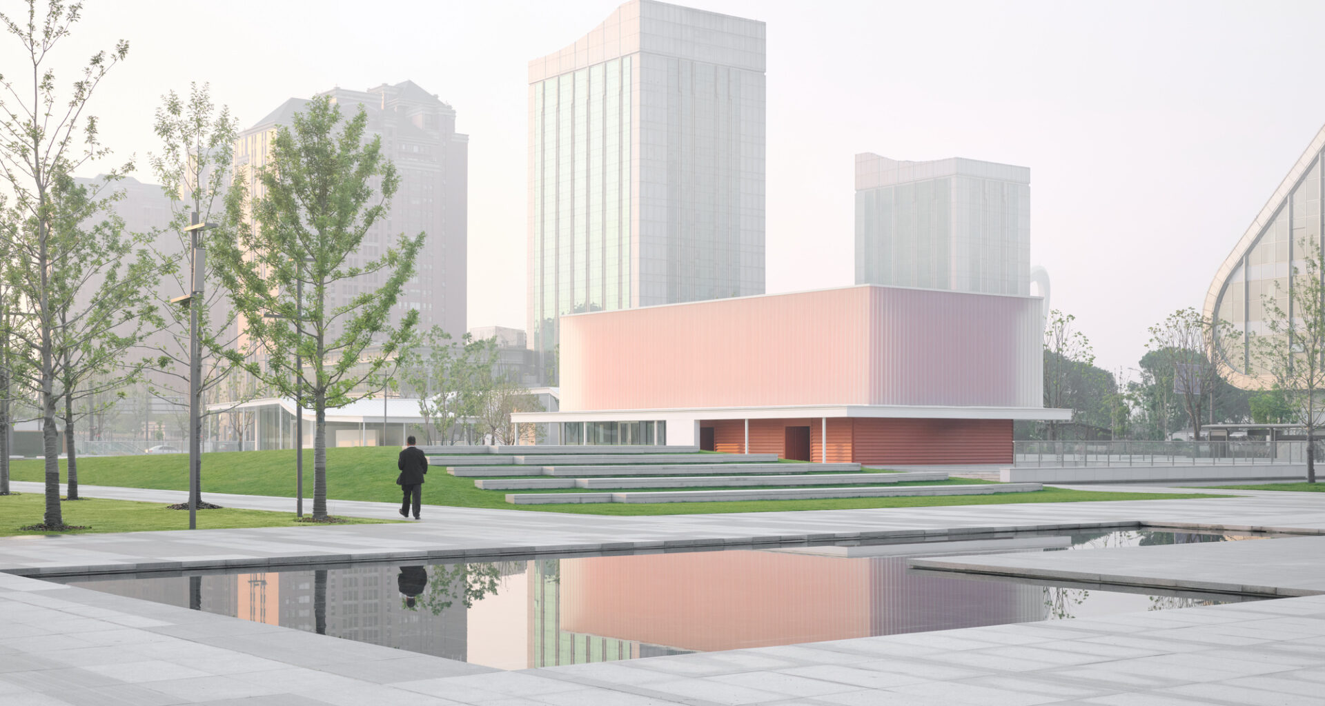 Kunshan City Square / Dazhou And Associates