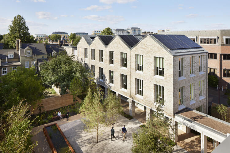 Brooklands Workplace Campus / Allies and Morrison - Exterior Photography