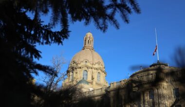 Adding health-care numbers to Alberta licences increases fraud risk: privacy watchdog