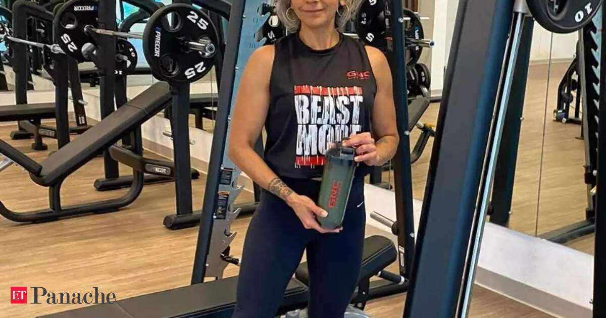 At 59, the mother of two is an international model and famous bodybuilder. She shares 6 steps to stay fit and toned body just like hers