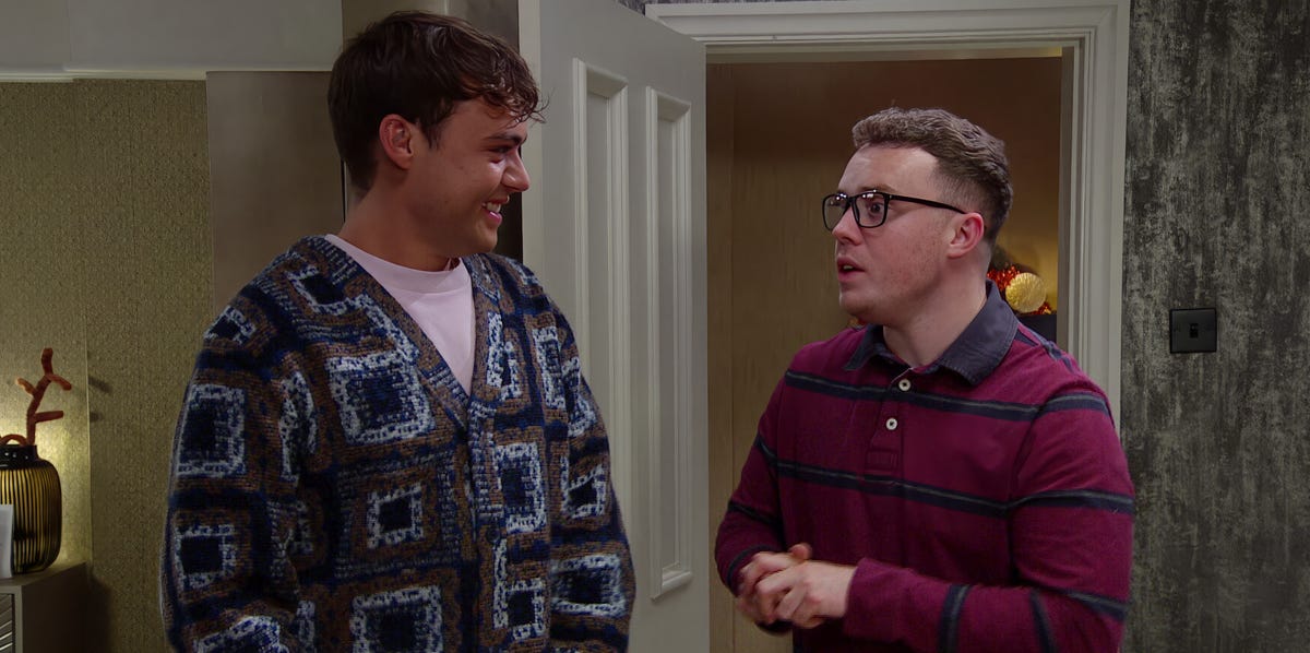 Emmerdale's next romance teased as Vinny grows rattled over Lewis