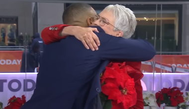 Jamie Lee Curtis Gets Emotional During 'Ella McCay' Interview