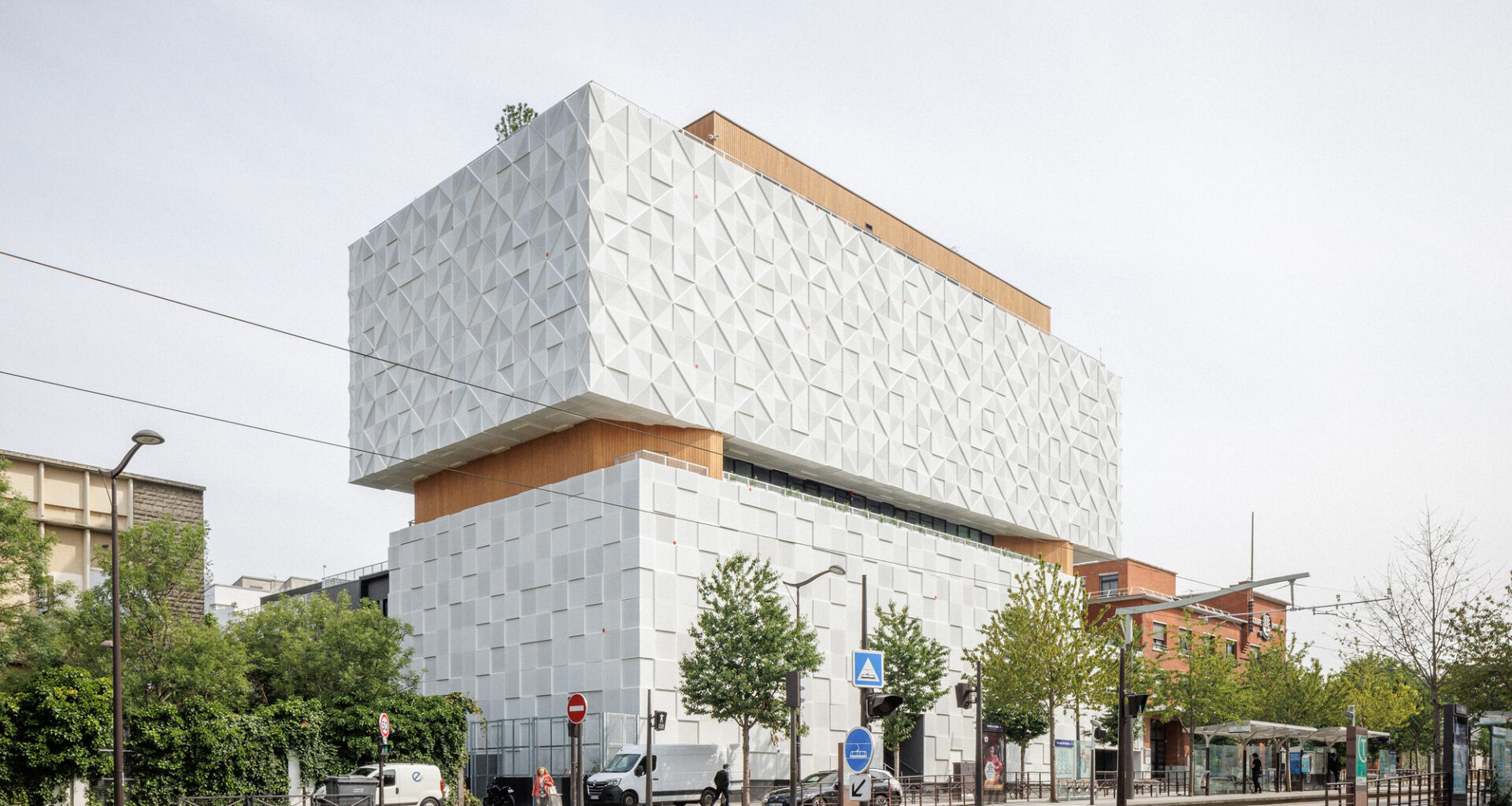 42UP School Extension / AR Studio d'Architectures