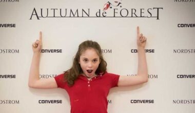 Art prodigy sold $7 million worth of paintings before she was even 14-years-old